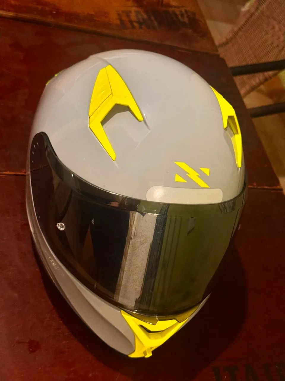 Capacete Norisk Flow Monocolor Cinza Viseira  - Foto 3