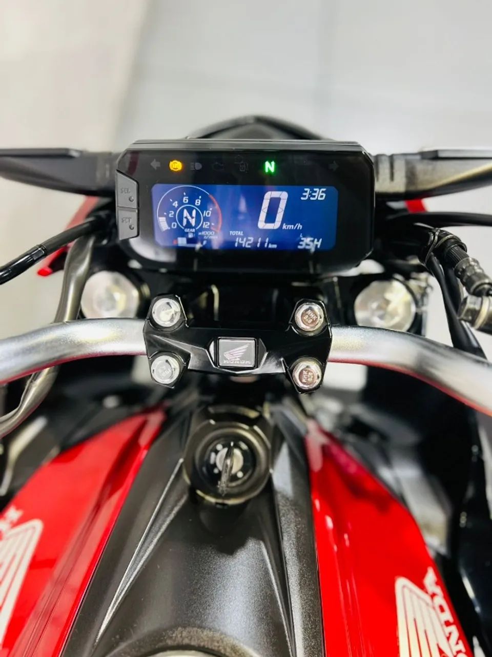 CB 300F TWISTER - Foto 4