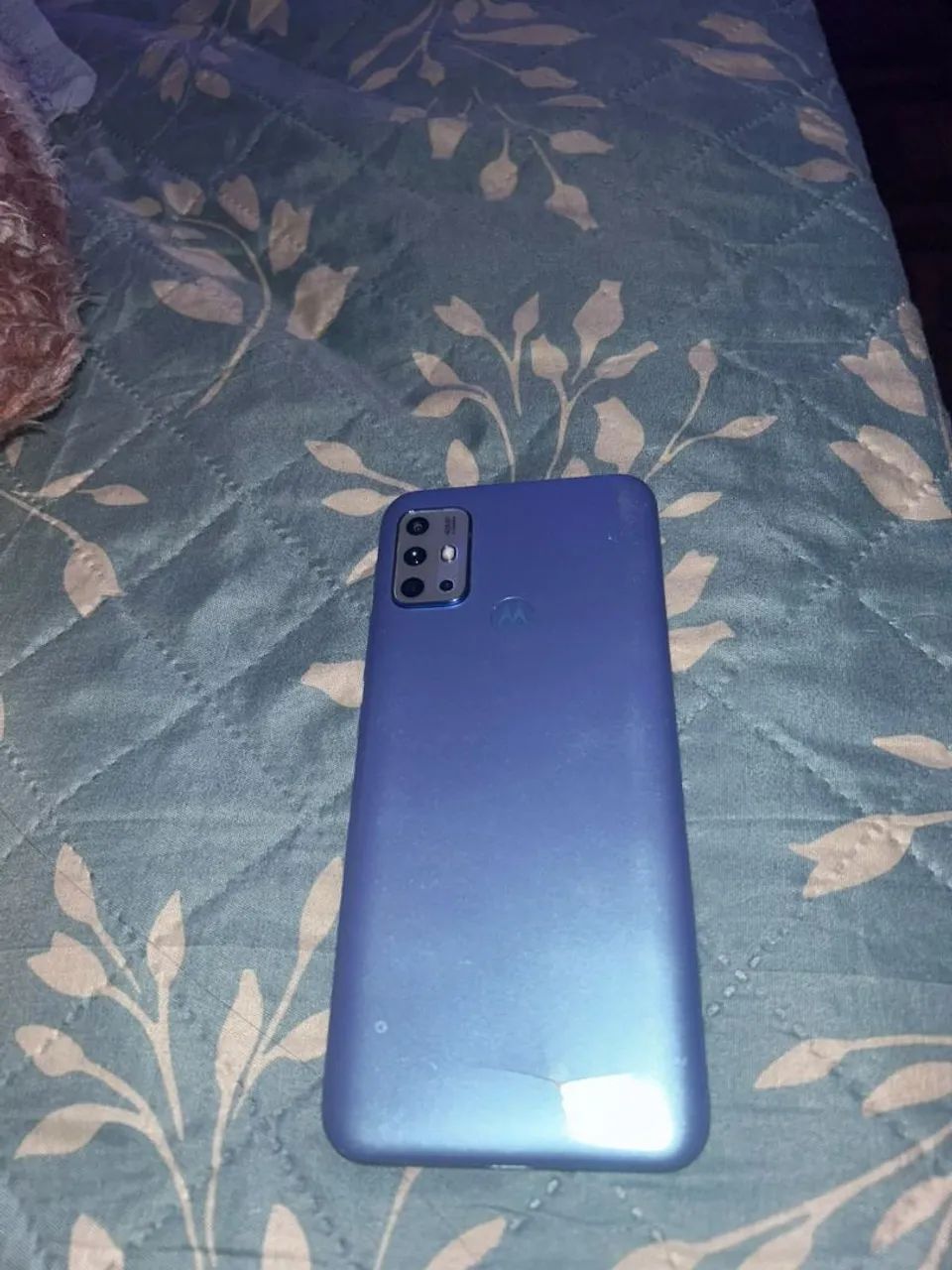 Celular Motorola g 20 usado - Foto 2