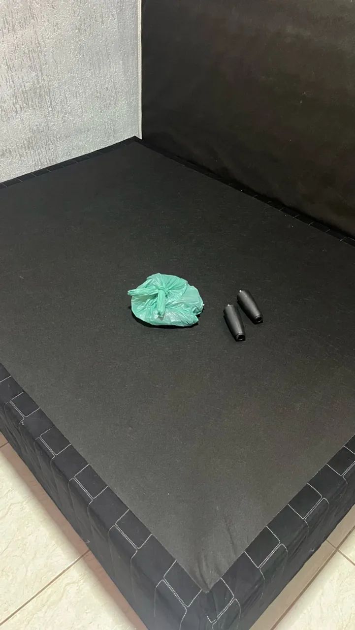 Base de Cama Preta 