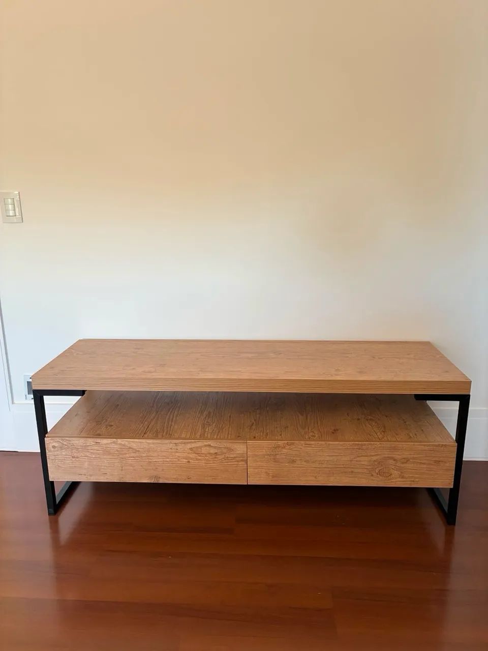 Rack em mdf com 2 gavetas grandes  - Foto 2