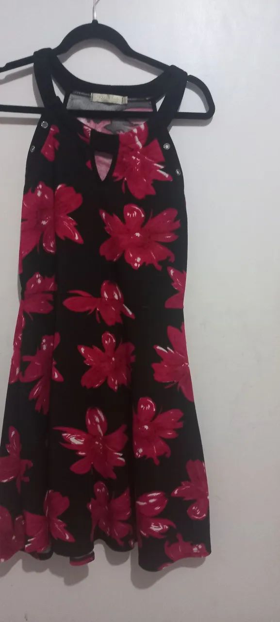 Lote de roupas feminina nova e sem novas - Foto 2