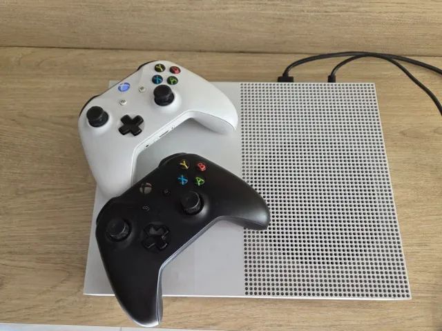 XBox One + 02 controles - Foto 2