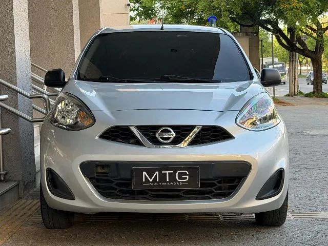 Nissan March S 1.0 12V Flex 5p, foto 2 de 15
