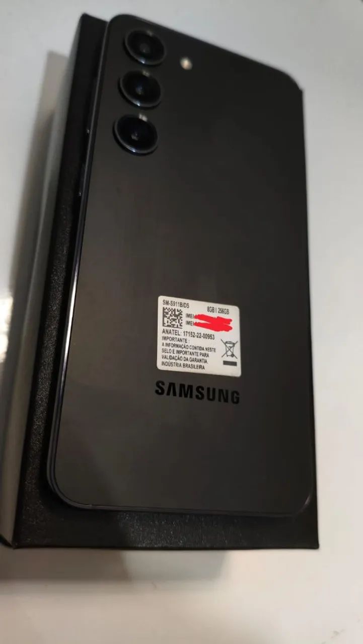 Samsung Galaxy S23 256GB / 8GB  