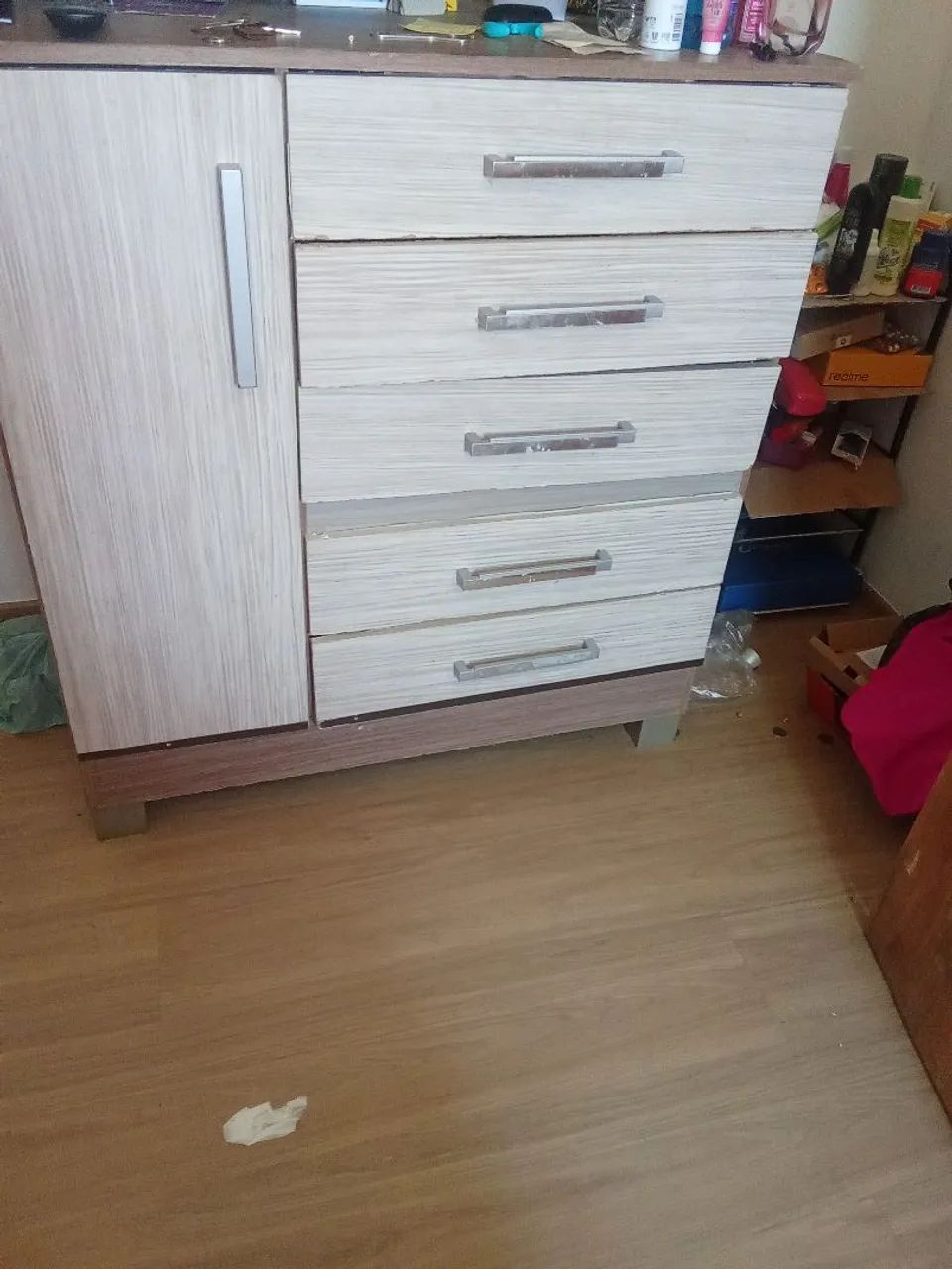 Vendo cômoda 200