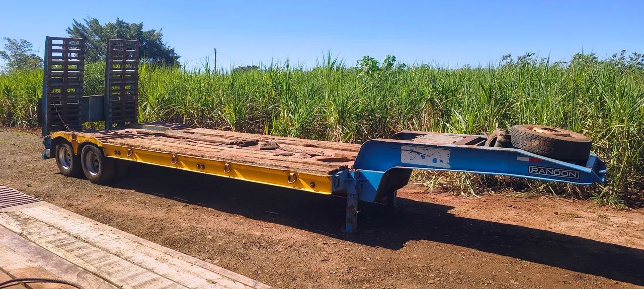 Carreta prancha randon 2 eixos  reta 