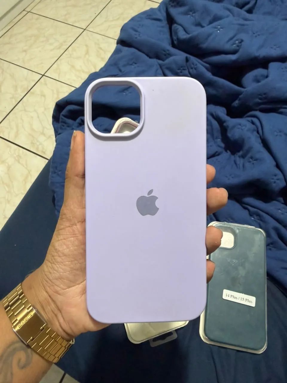Vendo capa e película de iphone 14 e 15 plus - Foto 2