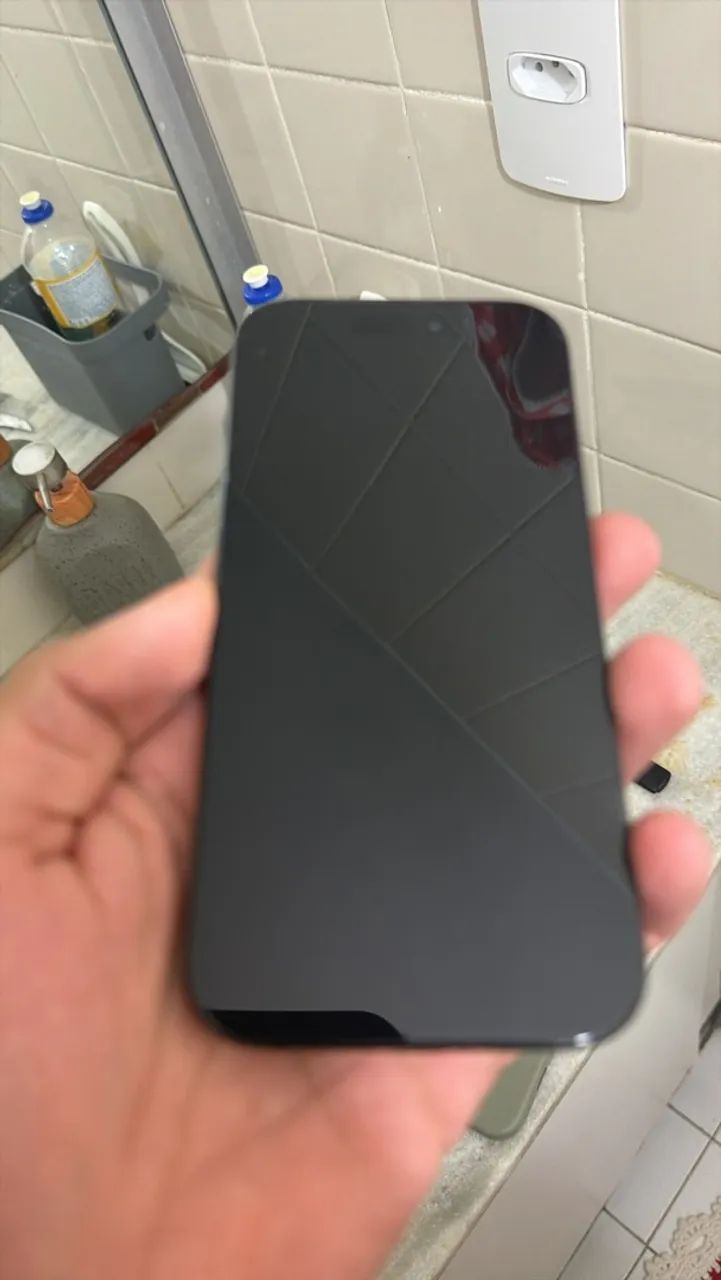 Iphone 16 pro 128 gb - Foto 2