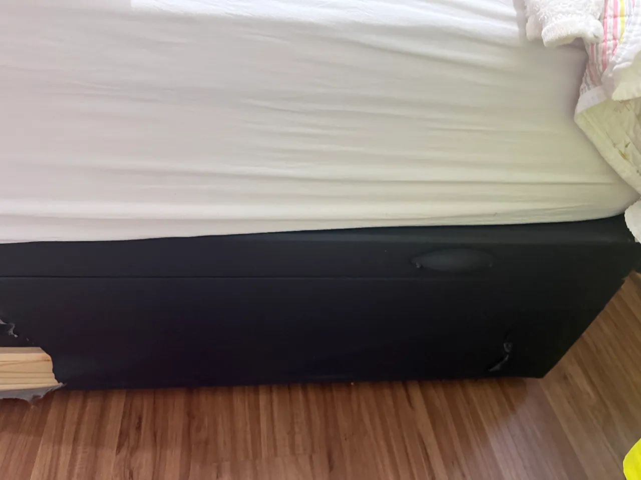 Cama de casal com box baú  - Foto 4