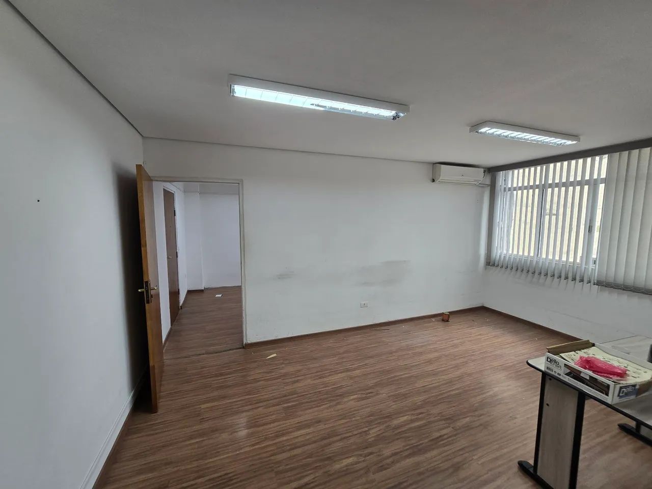 Sala comercial, centro com ar condicionado e dois elevadores  - Foto 2