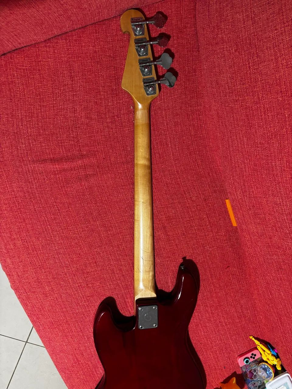 Baixo Giannini - Foto 3