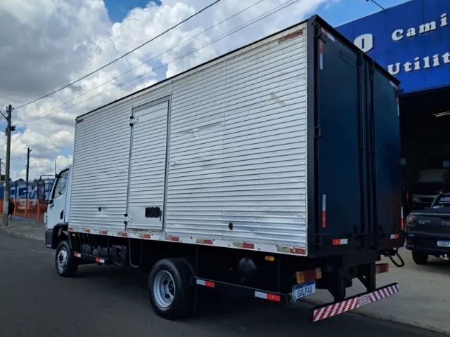 MB Accelo 915C Baú Carga Seca - (2010) - Foto 5