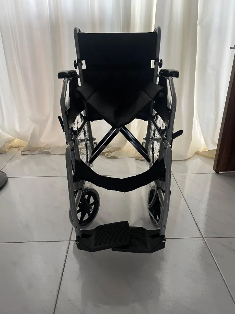 Cadeira de Rodas - Foto 3