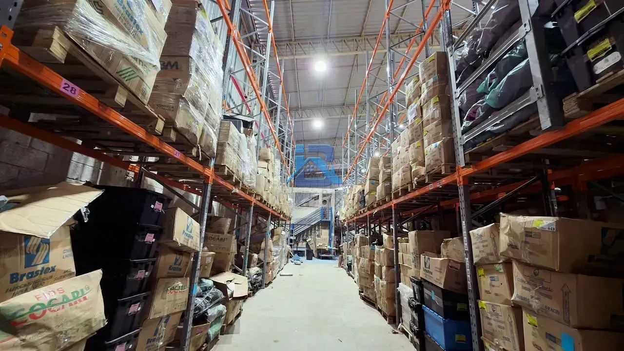 Galpão para locação com doca e pe direito de 12 m - Itatiba, SP - Foto 2