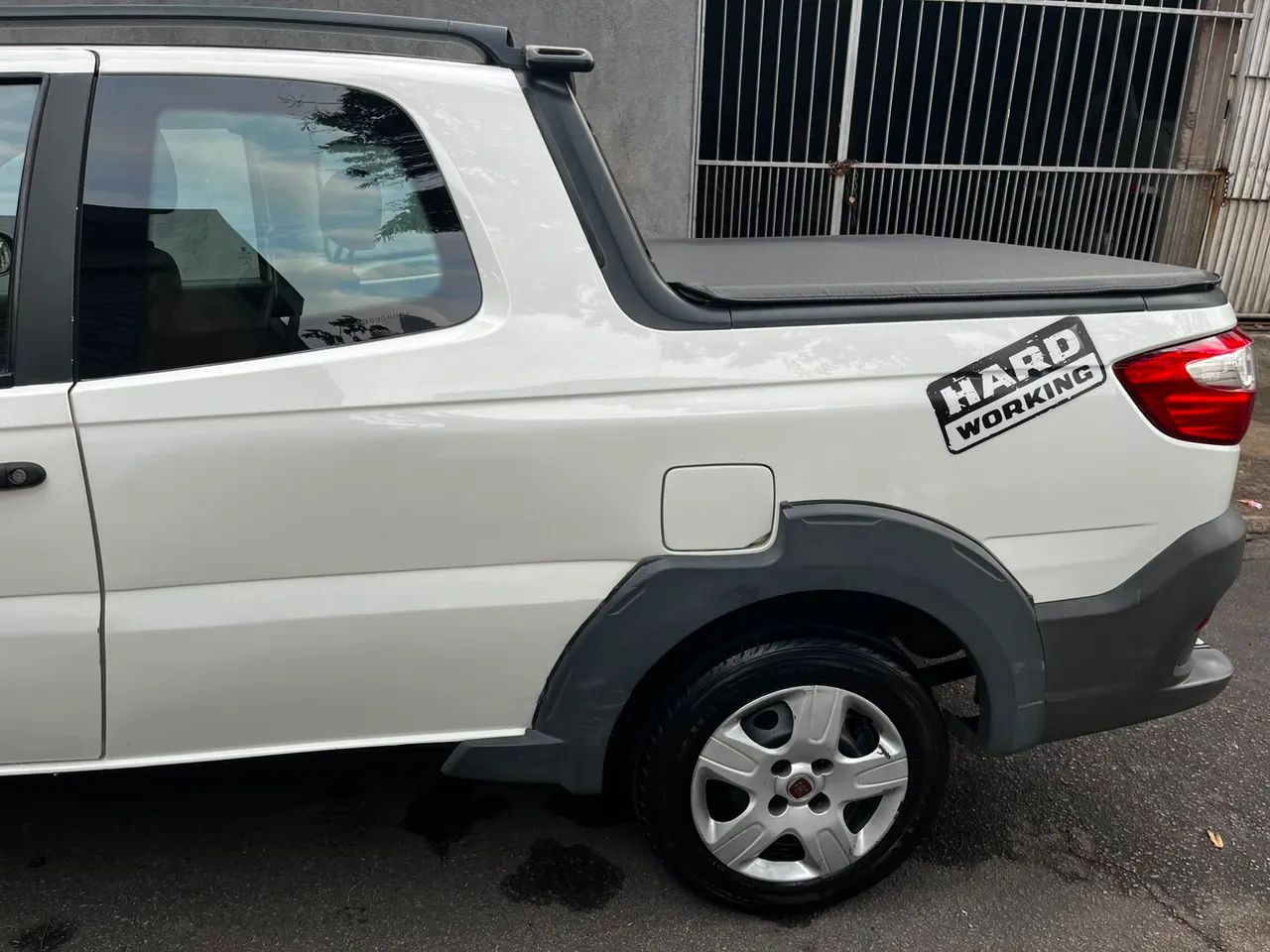 Fiat Strada Working Celeb.1.4 Fire Flex 8V CD 2016 - Foto 3