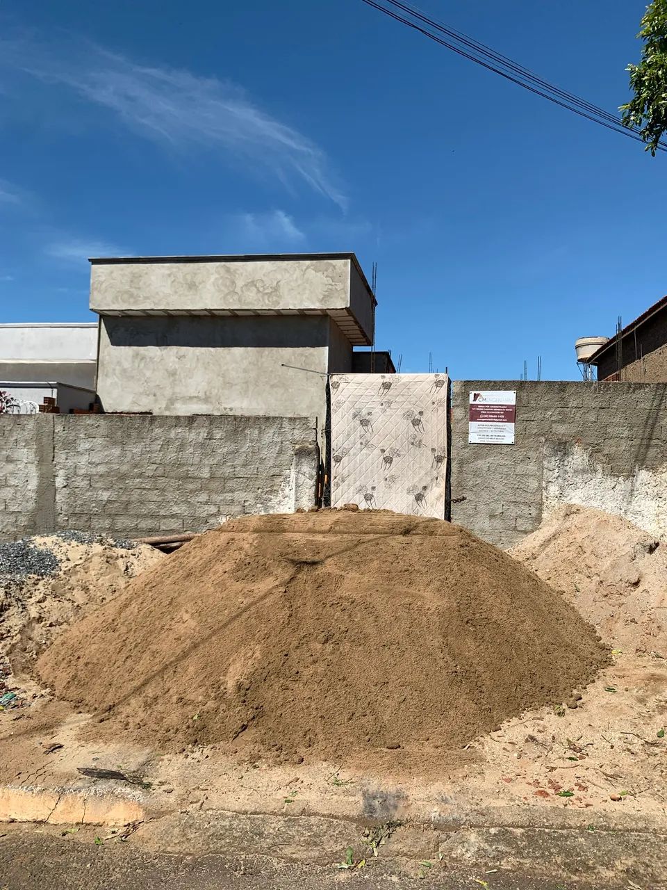 VENDE-SE AREIA DE RIO E BRITA  - Foto 2