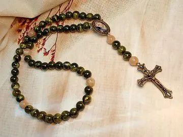Faço terços católicos (partir de 40,00 e , pulceiras 20,00 - Foto 3