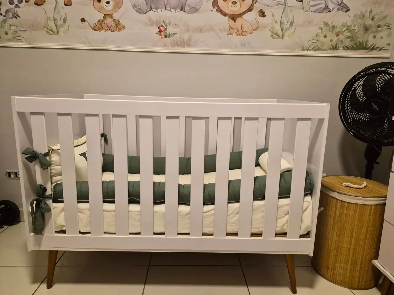 Berço e cômoda de bebe - Foto 2