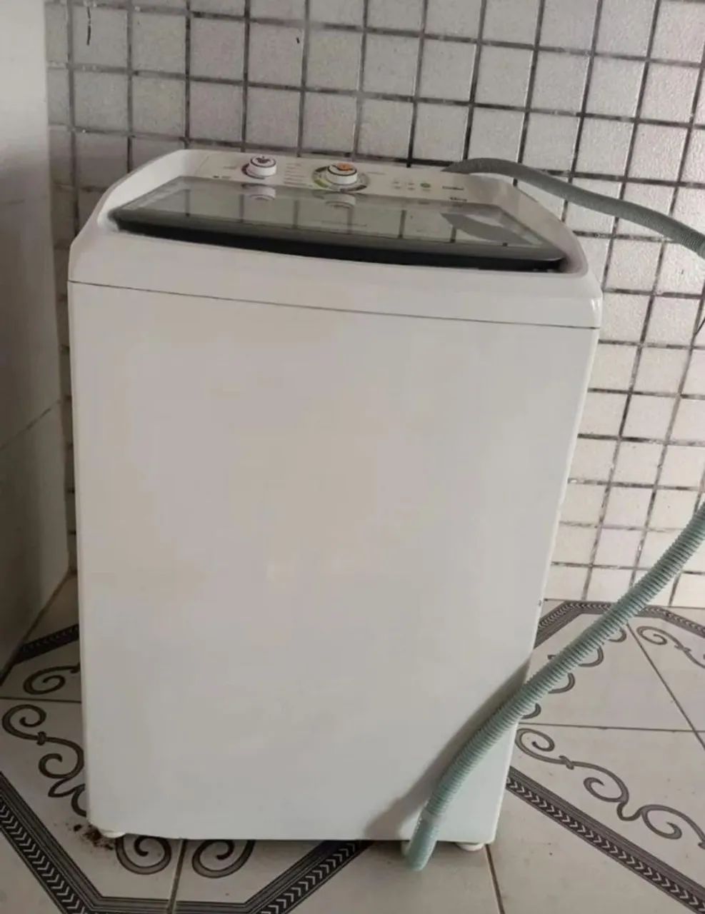 Vendo máquina de lavar com defeito semi nova  - Foto 6