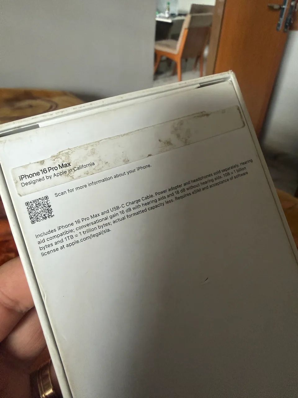 Caixa e capas iPhone 16 Pro Max - Foto 2