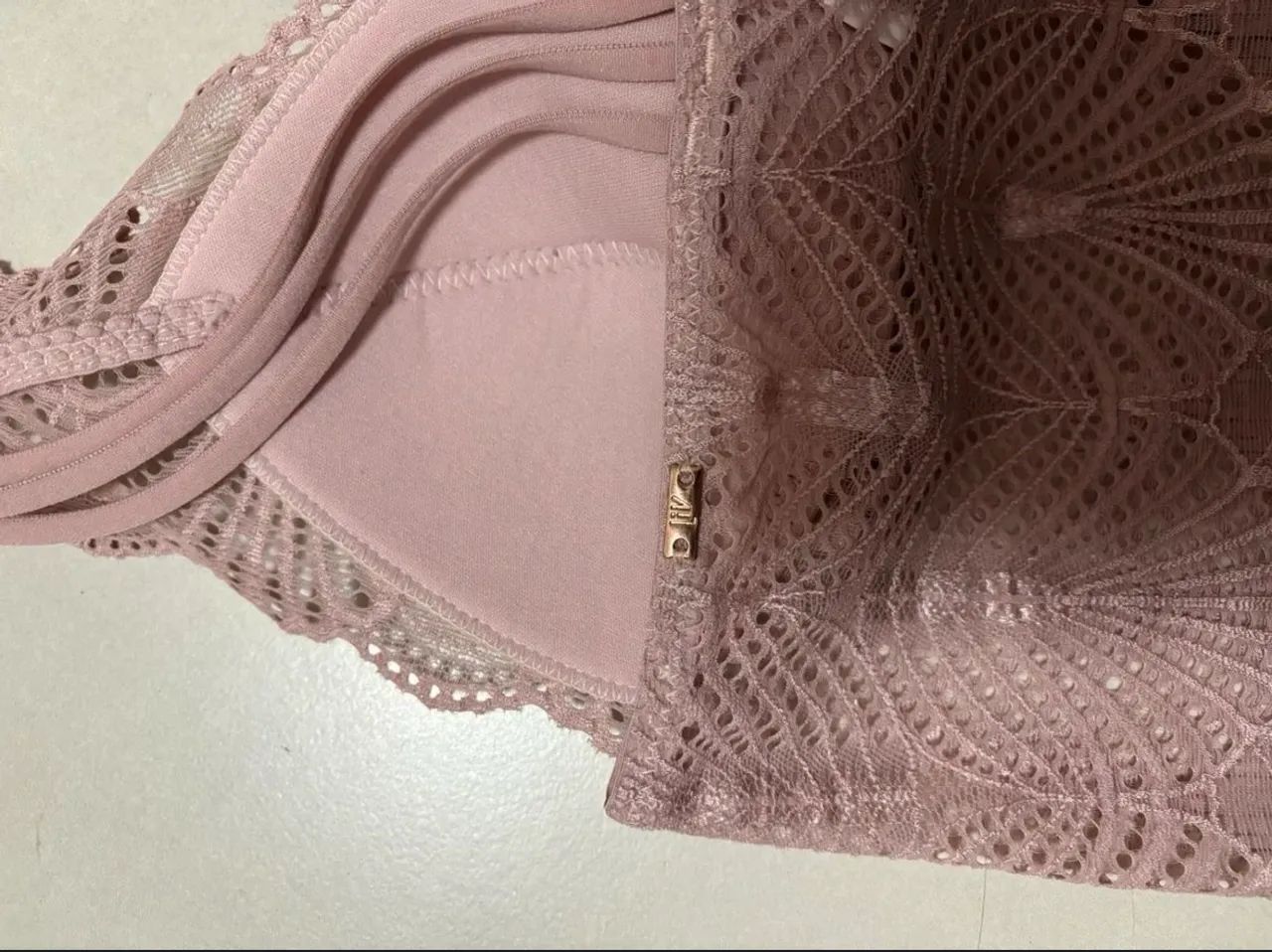 Top de renda rosa novo com etiqueta  - Foto 5