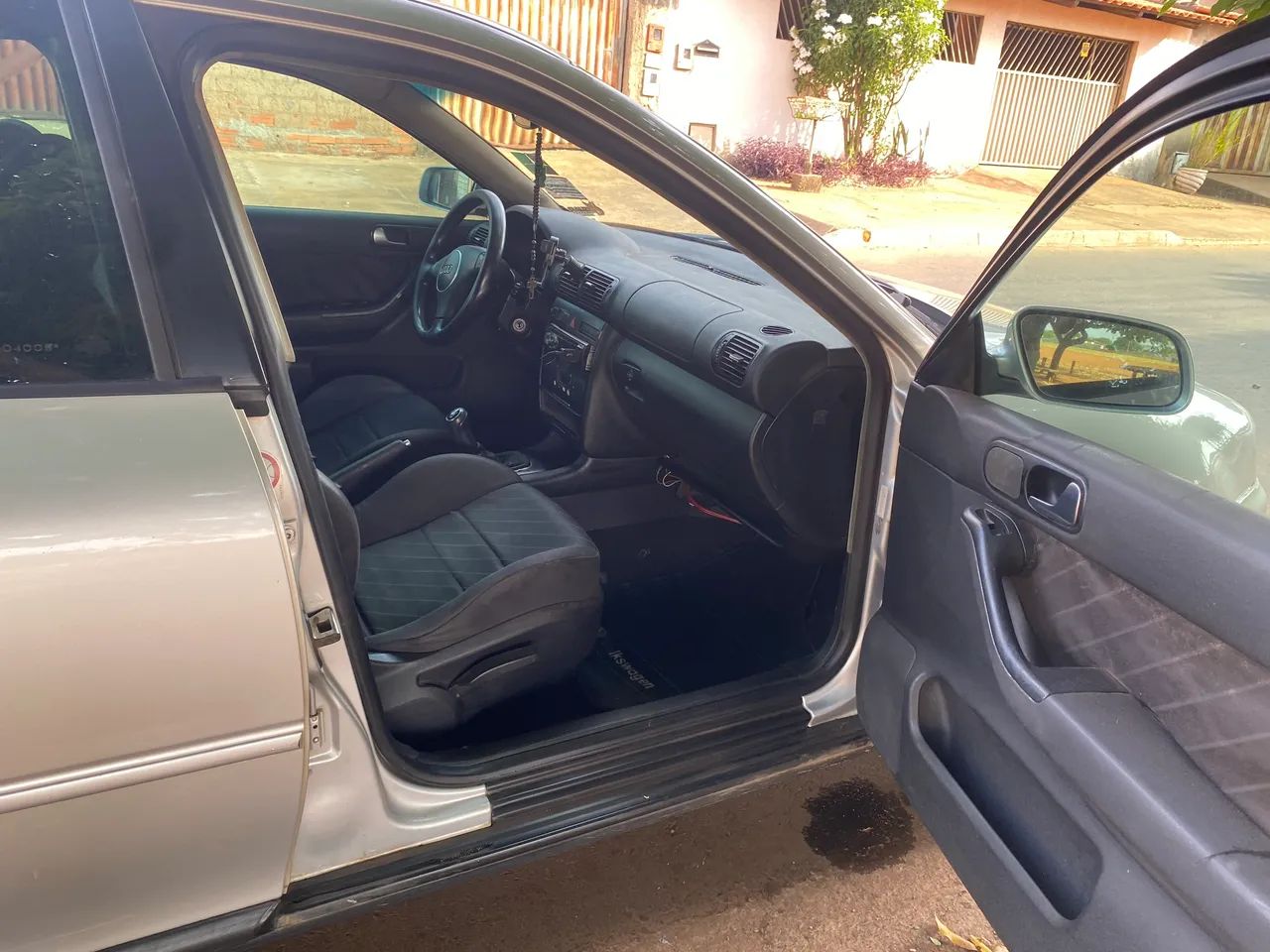 Audi A3 1.8 5P Mec. 2004 - Foto 4