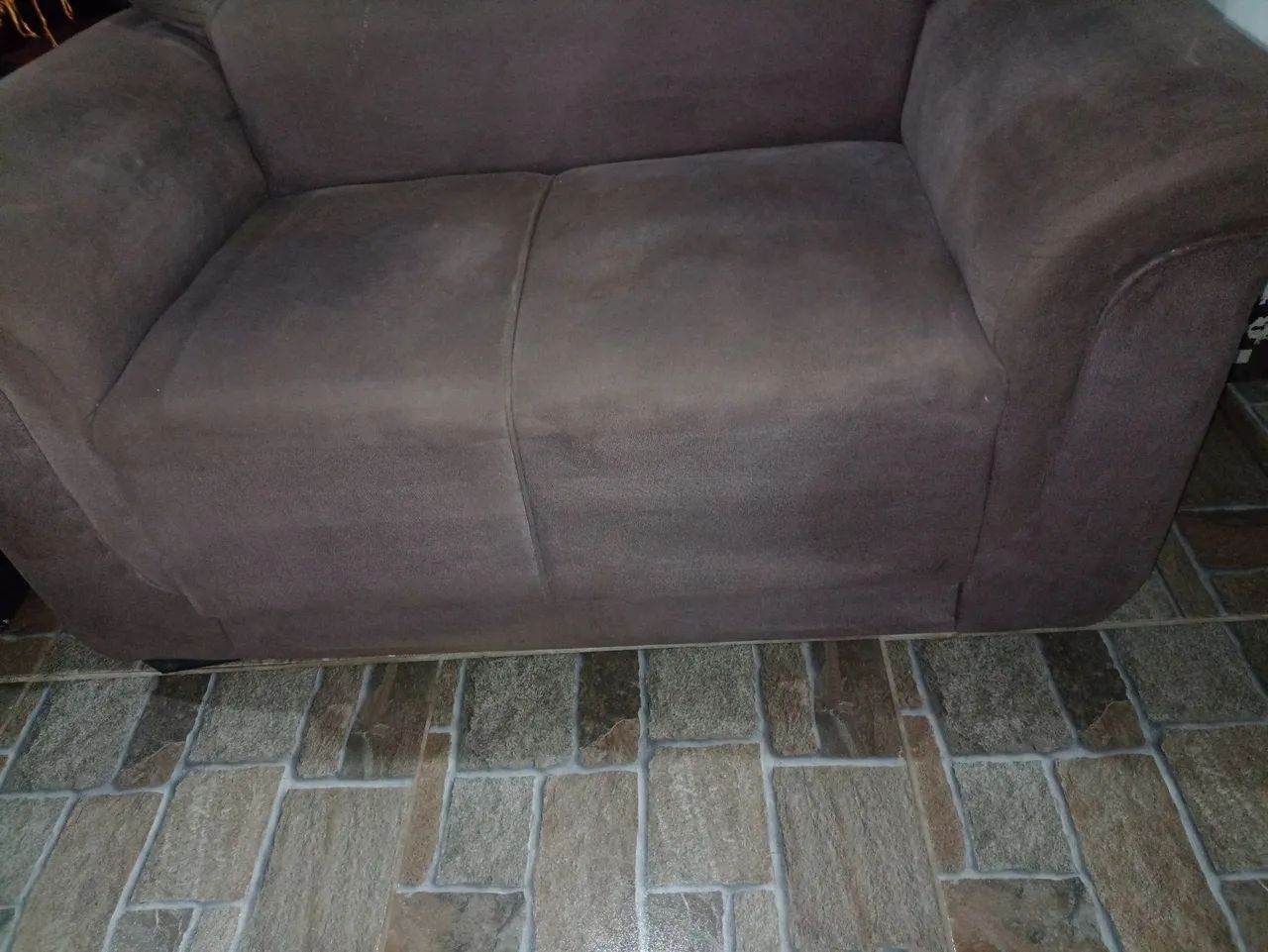 Sofá de dois lugares semi novo - Foto 4