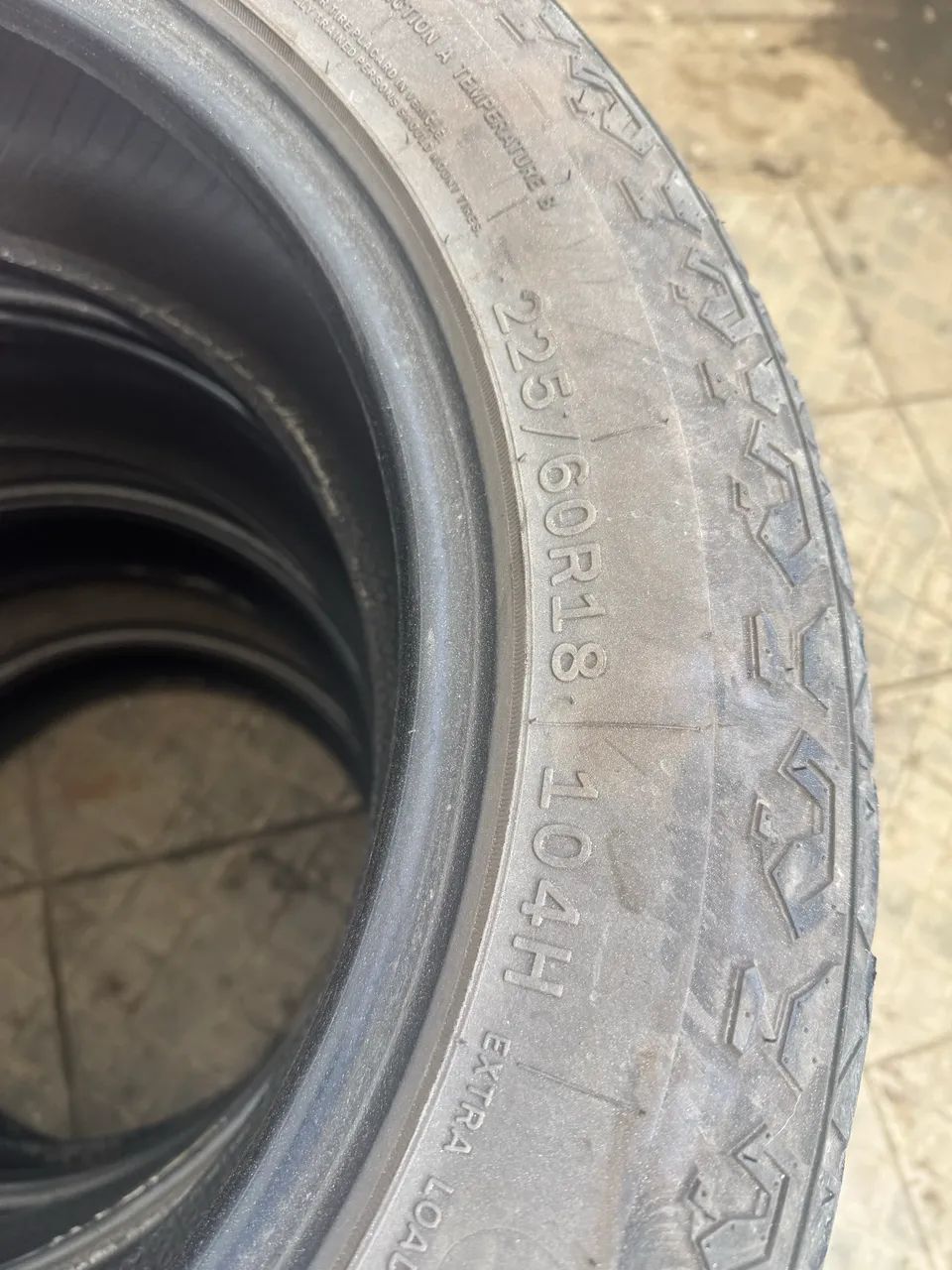 Pneus meia vida  - Foto 2