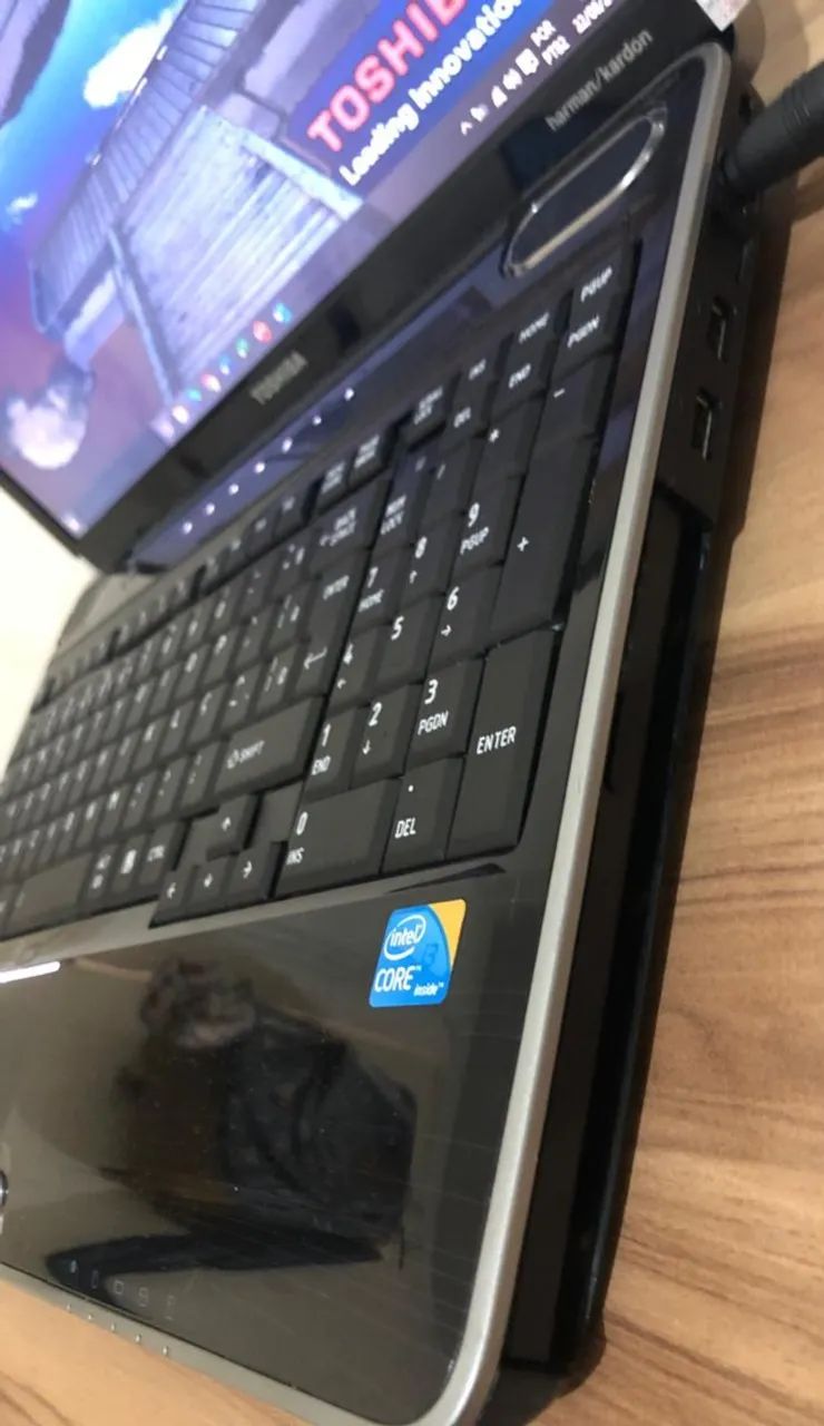 Notebook Toshiba 16