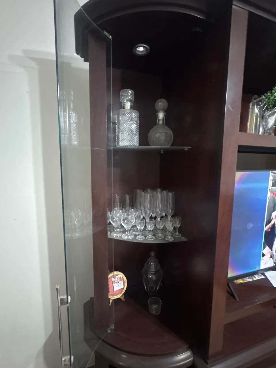Estante de madeira,material ótimo  - Foto 3