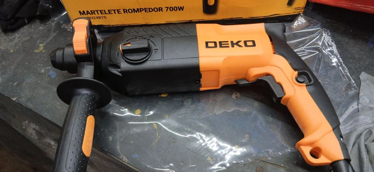 Furadeira Martelete 220v Novo na caixa  - Foto 3