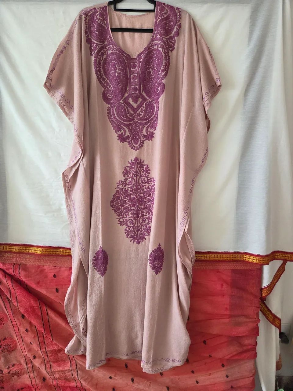 Kaftan bordado feito de algodão exclusivo de Kashmere  - Foto 3