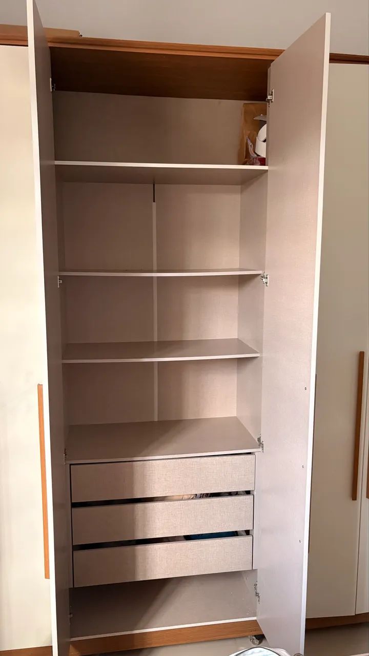 Guarda Roupa 6 portas - Foto 2