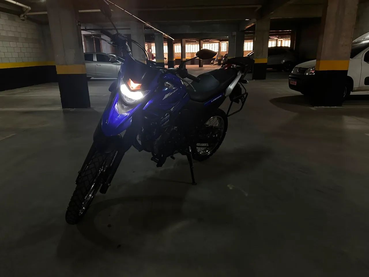 XTZ LANDER 250