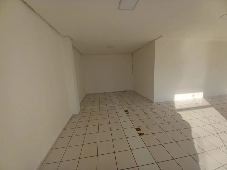 Loja, QNA 42, Taguatinga Norte - Foto 4