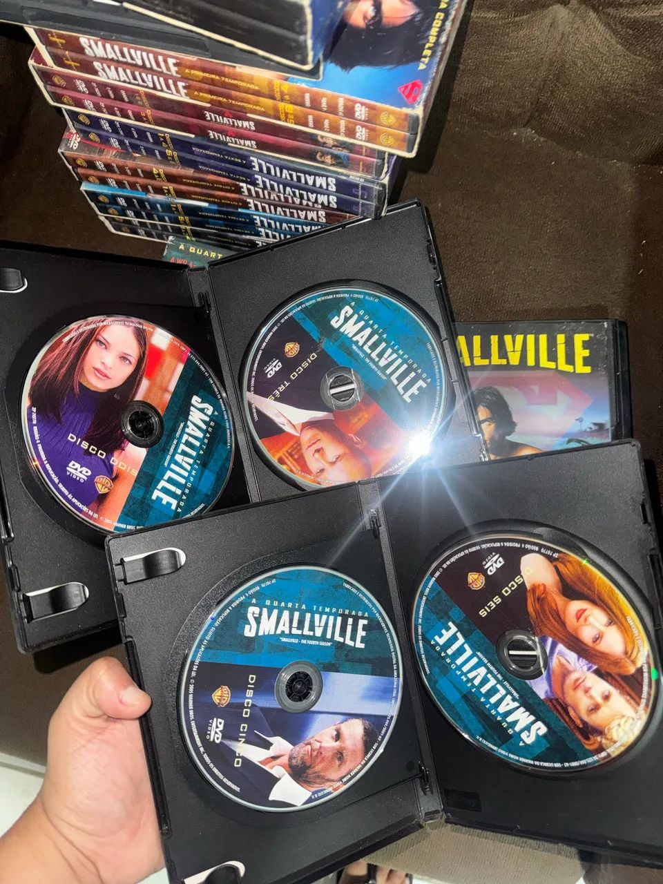 DVDs do Smallville  - Foto 3