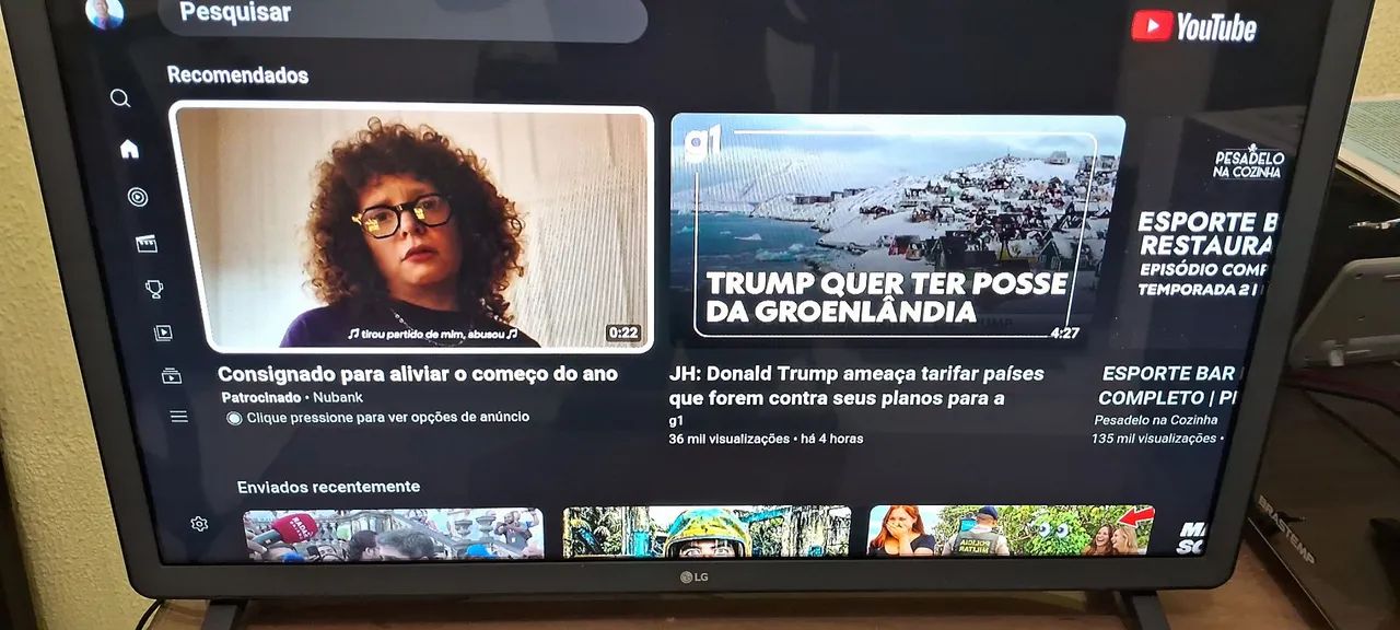 Smart TV 32  um ano de uso  - Foto 4