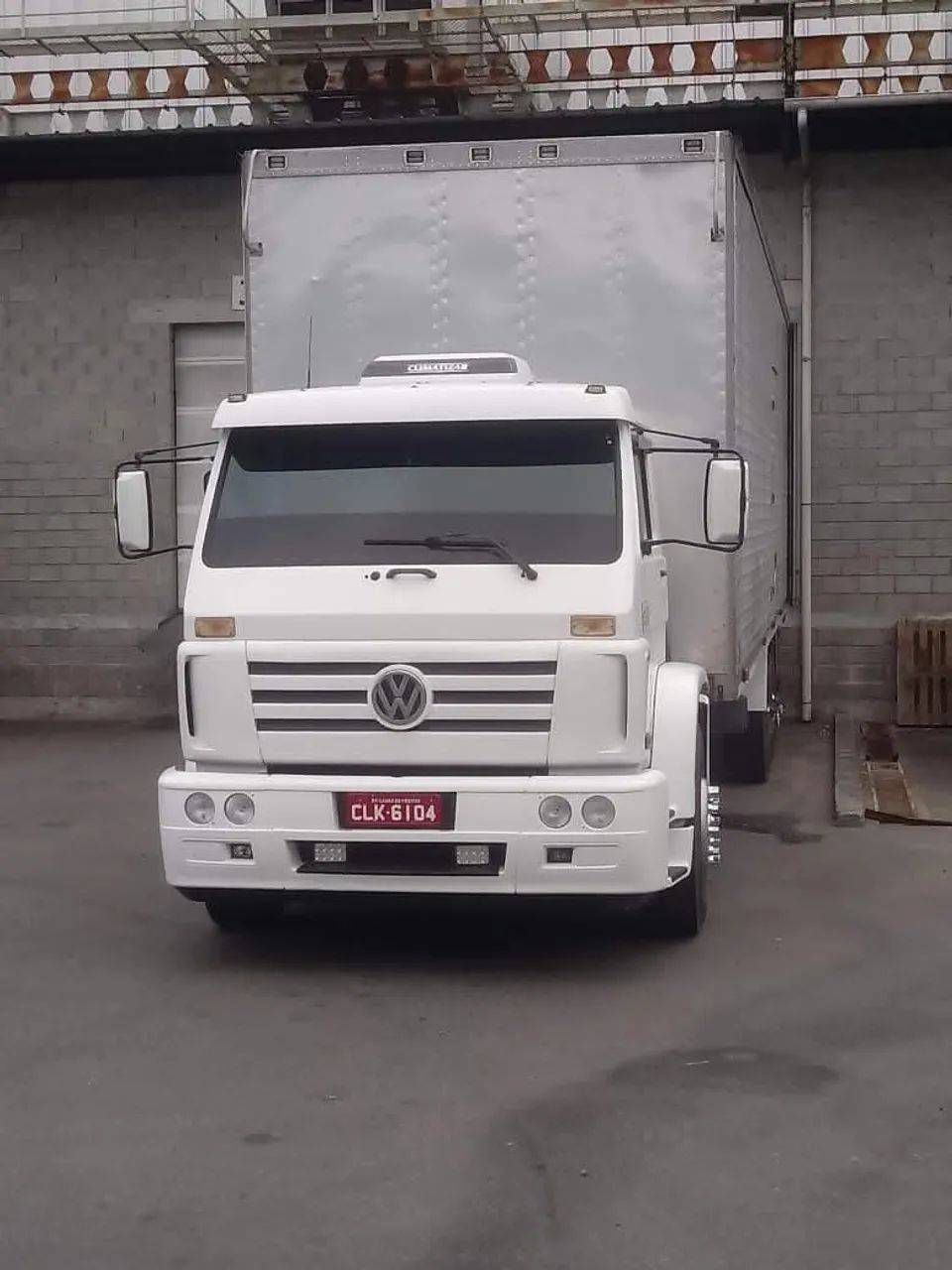 Volkswagen 18310 Titan ano 2005  baú  linshalm 11mt  - Foto 3