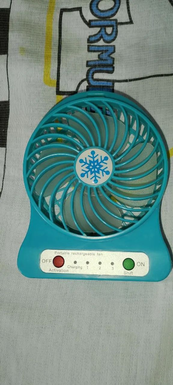 Mini ventilador portátil para autos  - Foto 2
