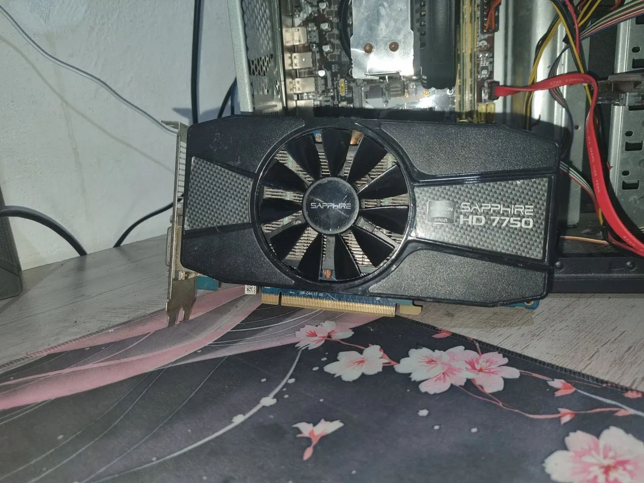 Placa de video, HD 7750. - Foto 5