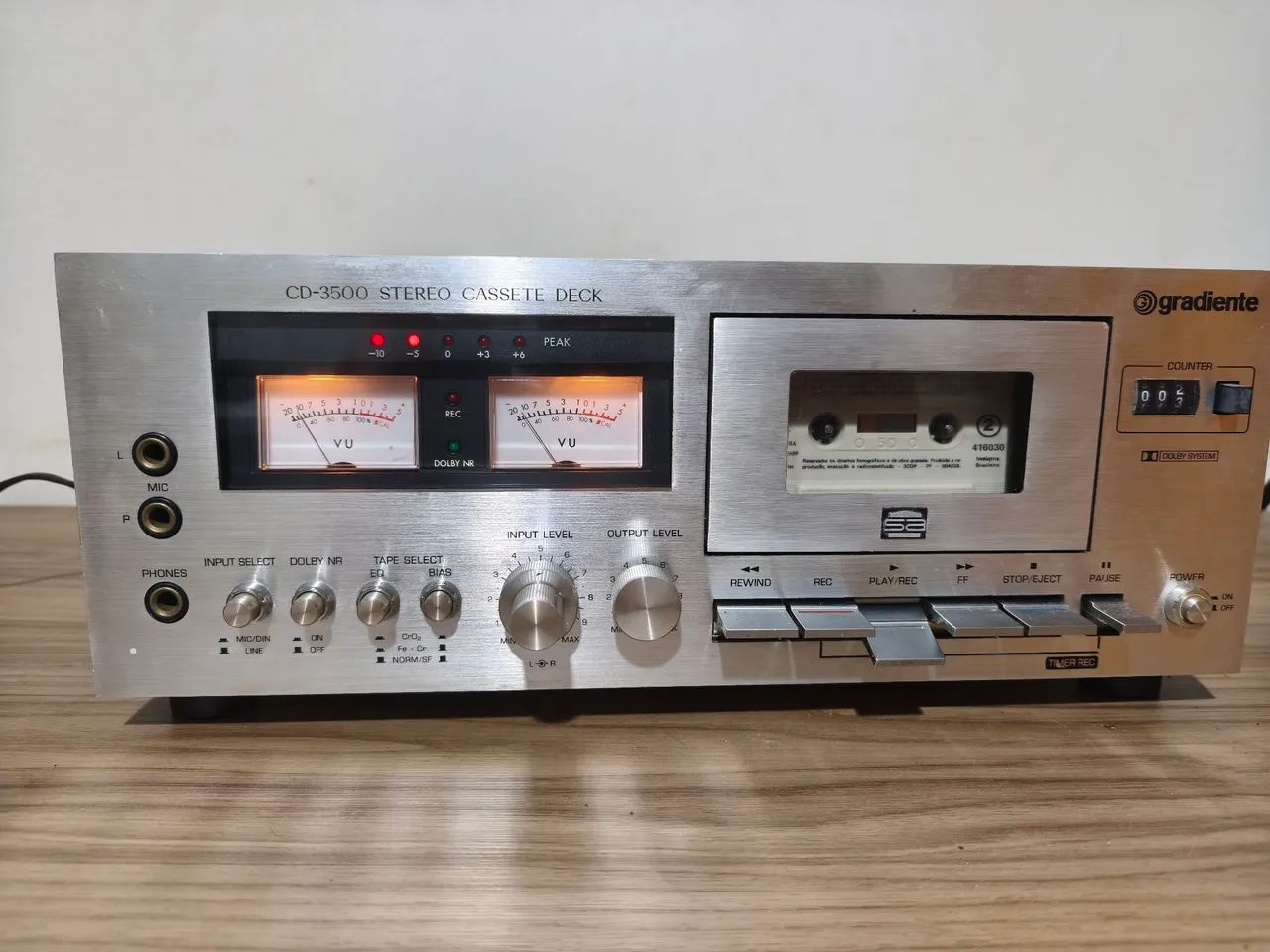 Lindo Tape Deck Gradiente CD 3500