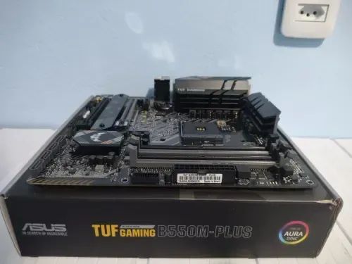 Placa-mãe ASUS TUF Gaming B550M-PLUS - Foto 2