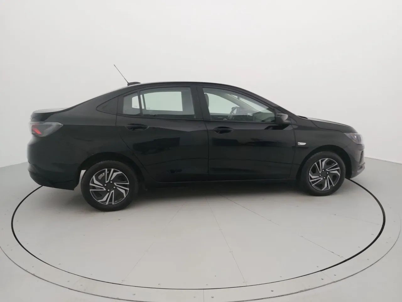 Chevrolet Onix Plus 1.0 12V TB Flex Aut. 4P, foto 6 de 18