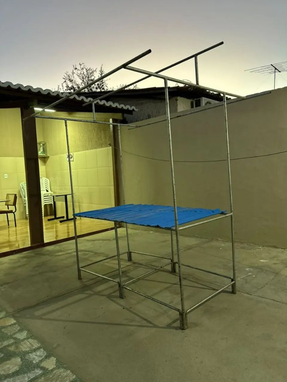 Mesa de ferro, desmontável para feirante (160x80cm) - Foto 4