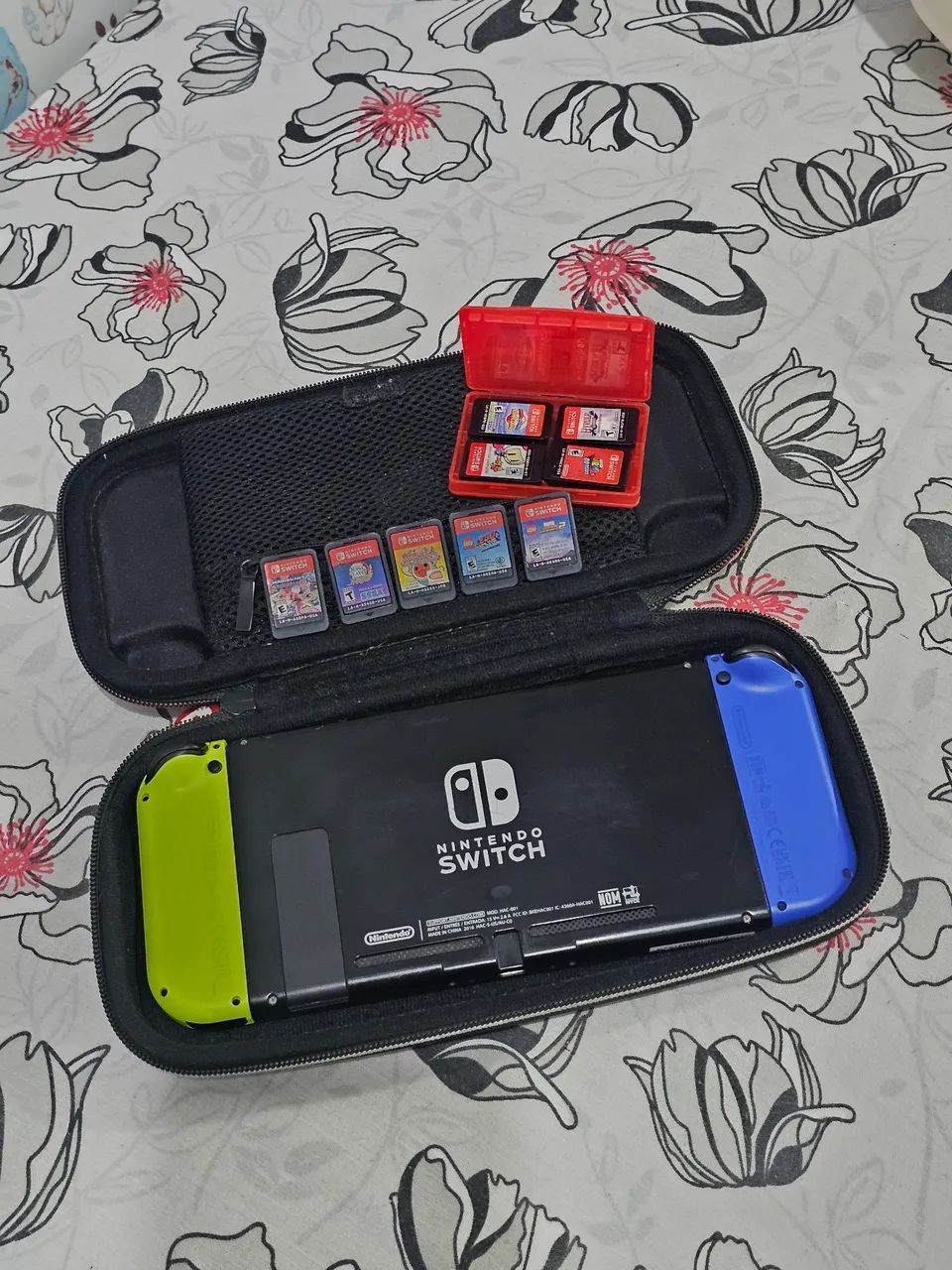 Nitendo switch azul e amarelo neon - Foto 2