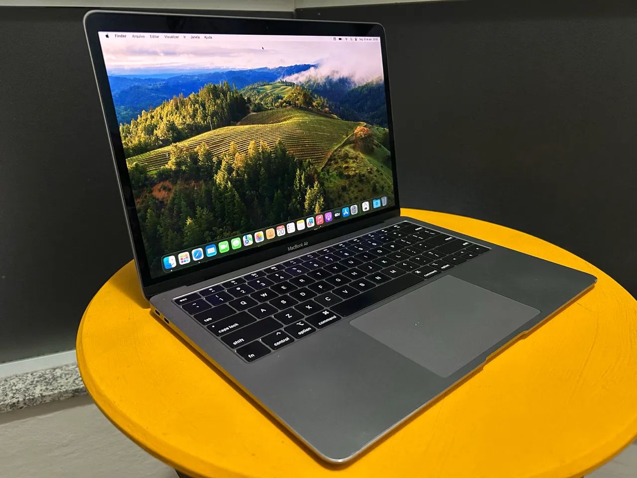 MacBook Air 2019 13インチ 16GB 128GBスペースグレイ MacBook Air 13インチ 2019 Retina Cランク カラー：スペースグレイ