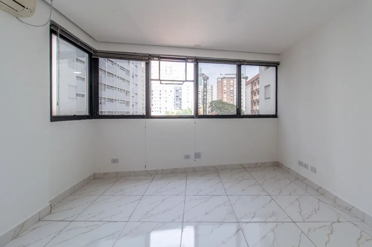 Sala comercial na Rua Doutor Albuquerque Lins, 635 - Conjunto 43  52 m² - Foto 2