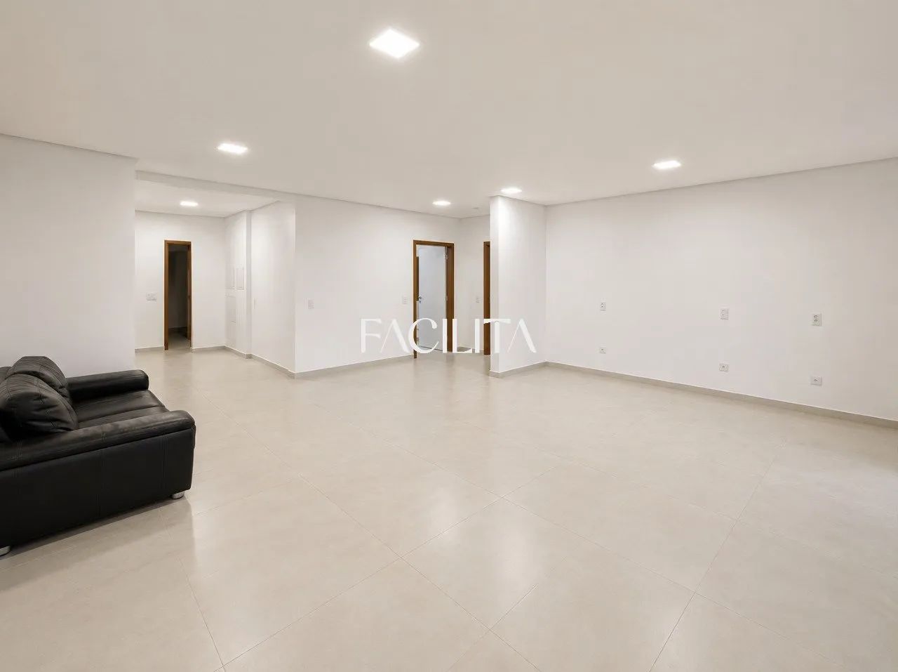 Casa com 5 quartos no bairro Itacorubi, Florianópolis. - Foto 3