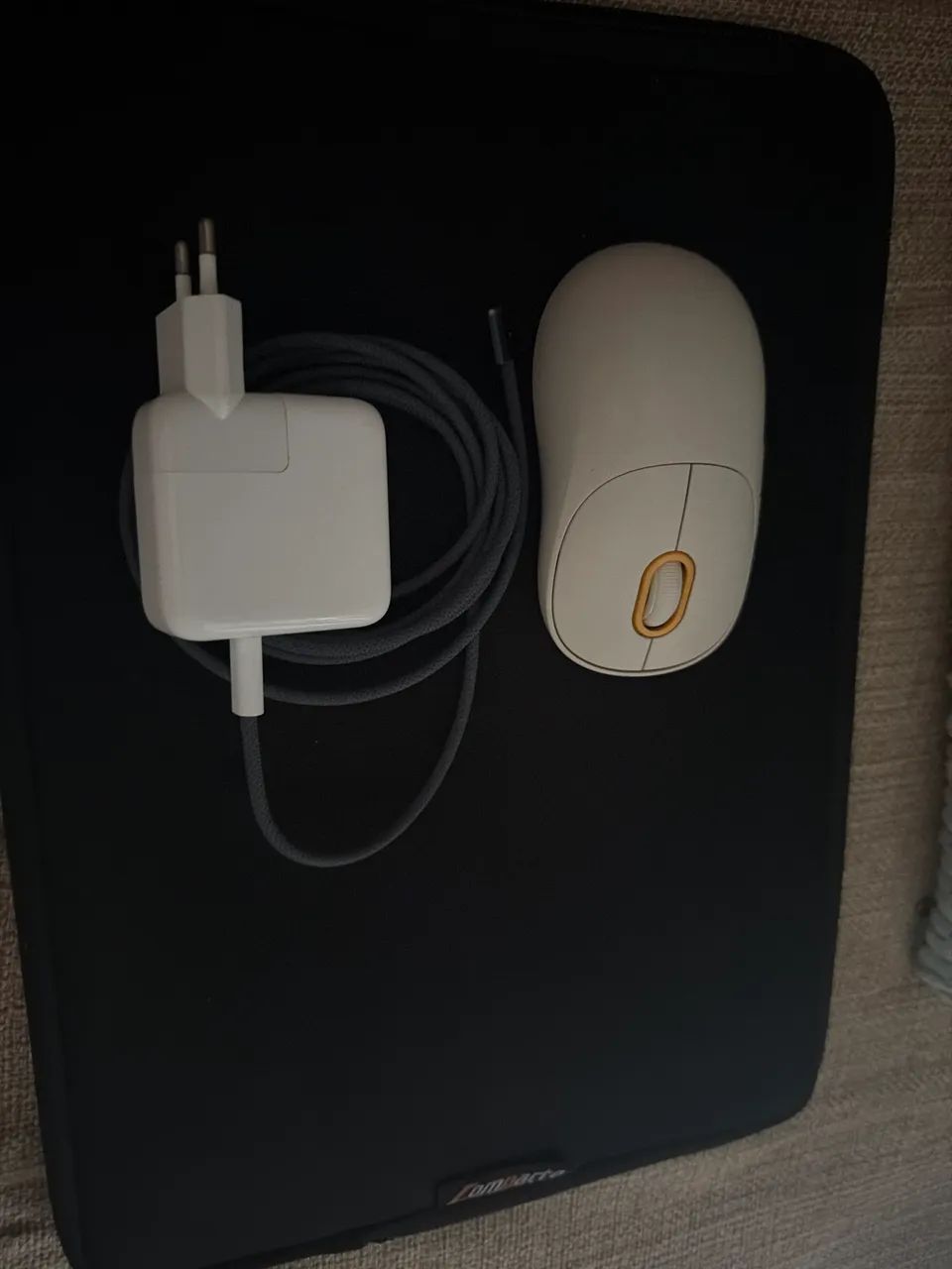 MacBook M4 13.6 16/256 - Foto 4